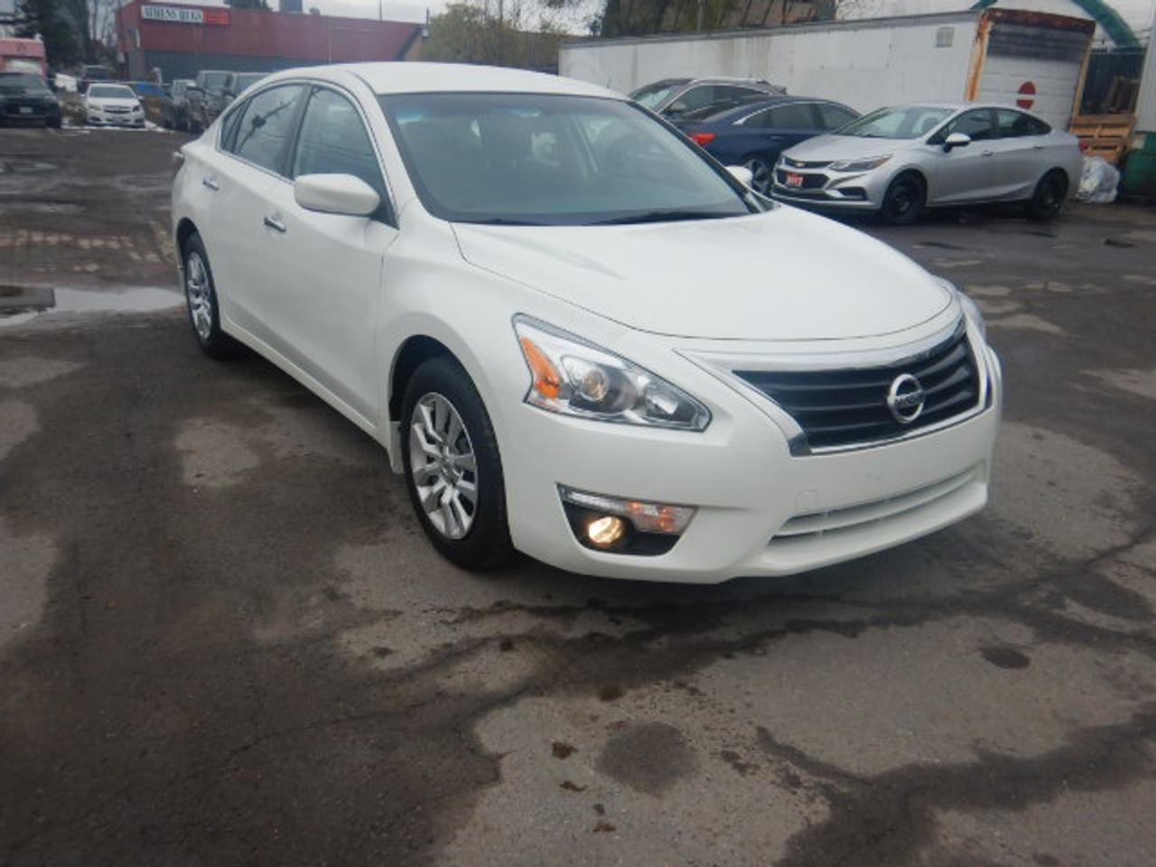 2015 Nissan Altima 2.5 Photo
