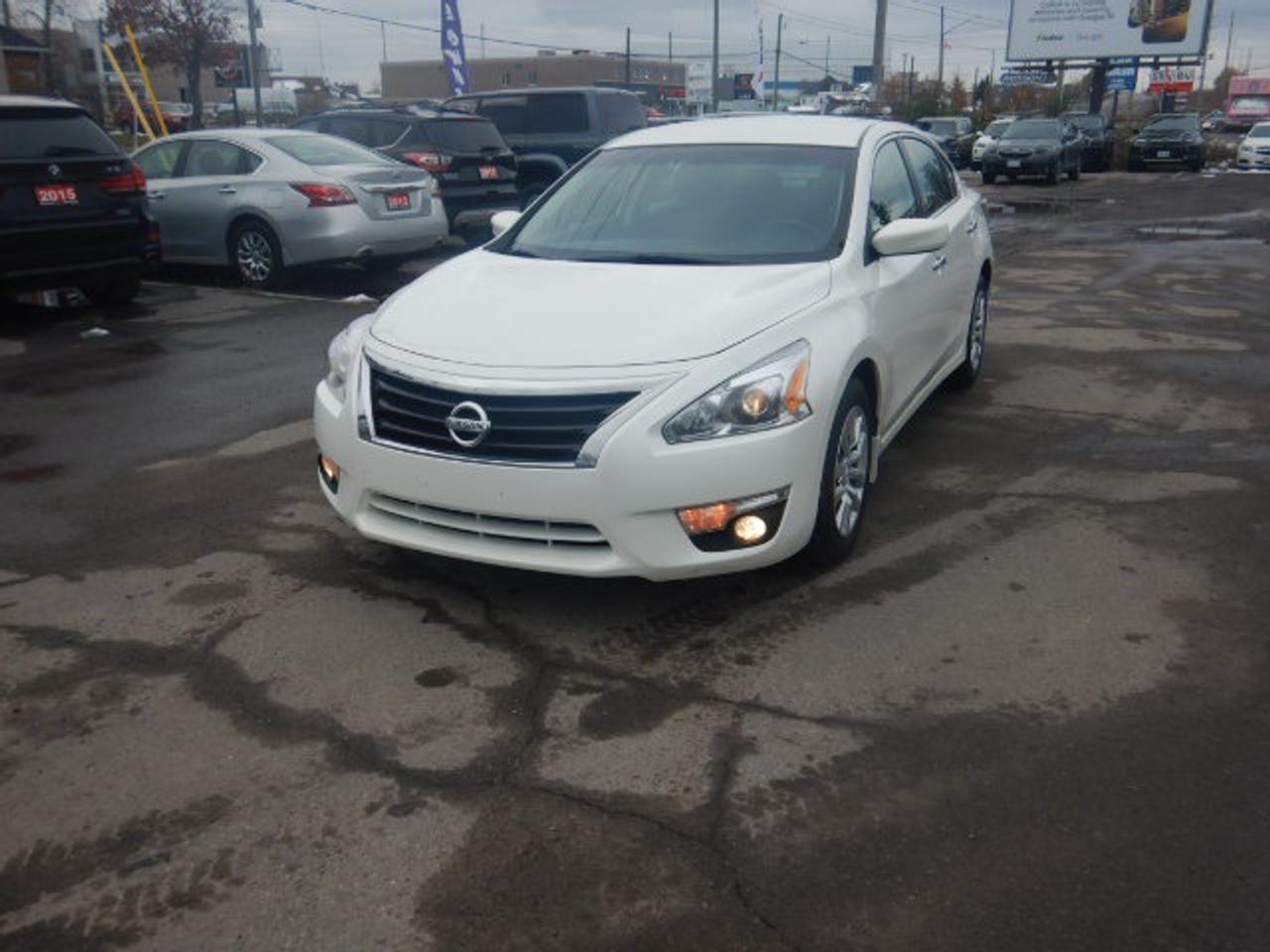 2015 Nissan Altima 2.5 Photo