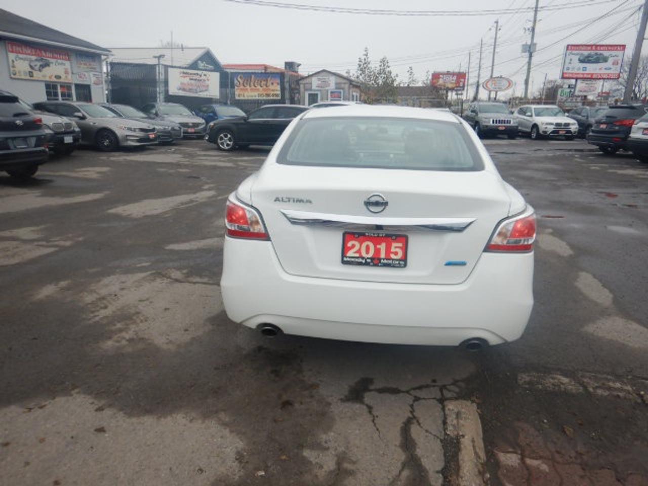 2015 Nissan Altima 2.5 Photo