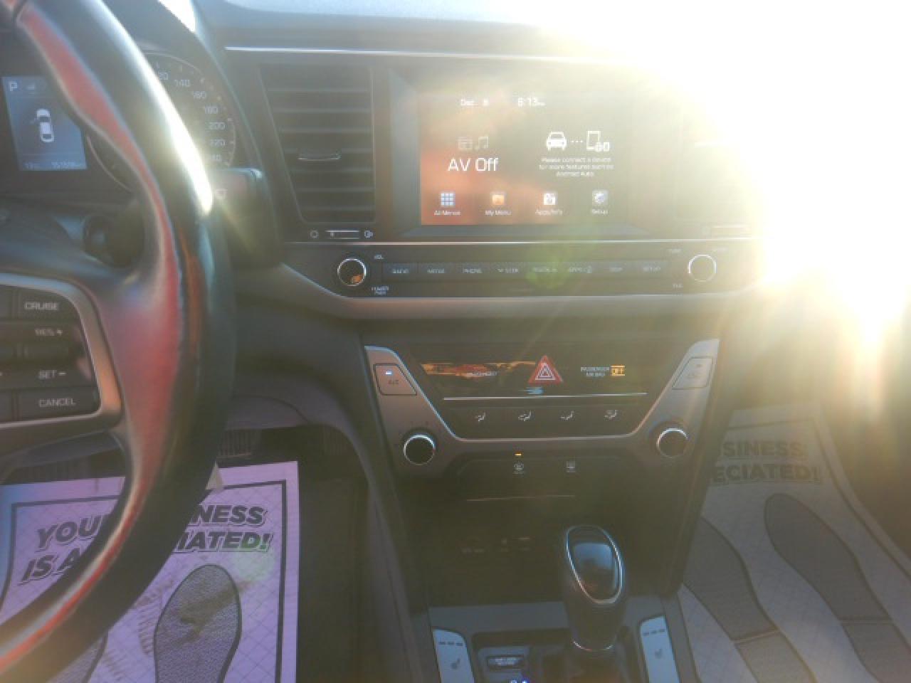 2017 Hyundai Elantra GL Photo