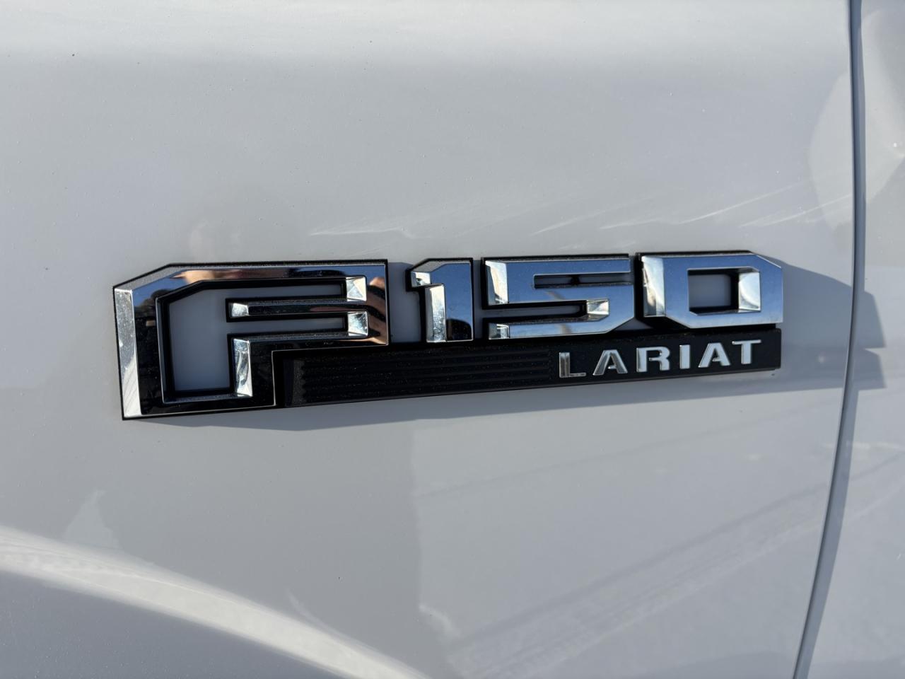 2019 Ford F-150 Lariat Photo