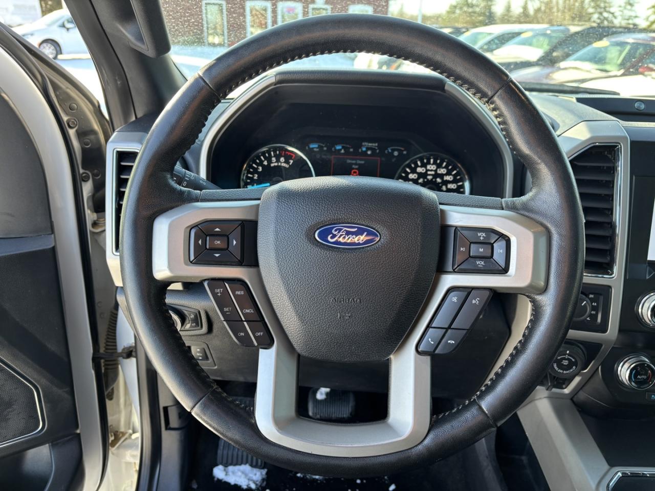 2019 Ford F-150 Lariat Photo