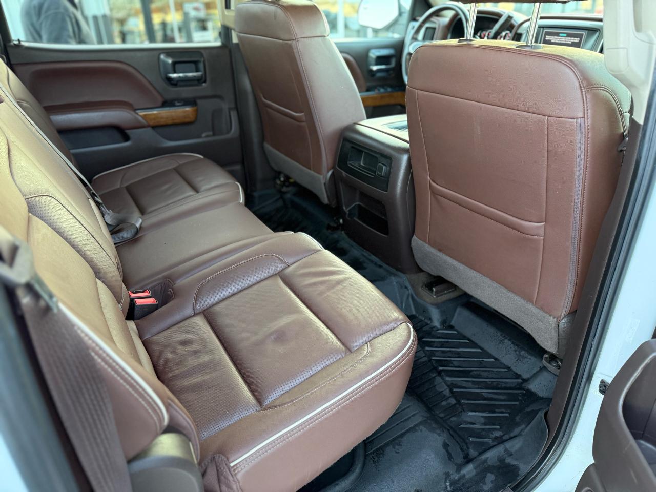 2017 Chevrolet Silverado 1500 High Country Photo