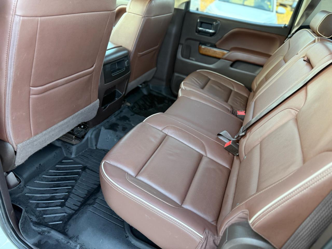 2017 Chevrolet Silverado 1500 High Country Photo