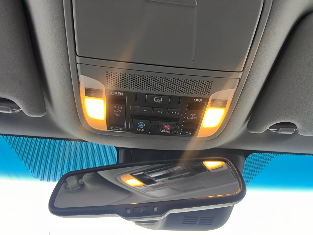 2016 Acura RLX Sport V6 3.5L Hybrid Tech Pkg AWD Photo