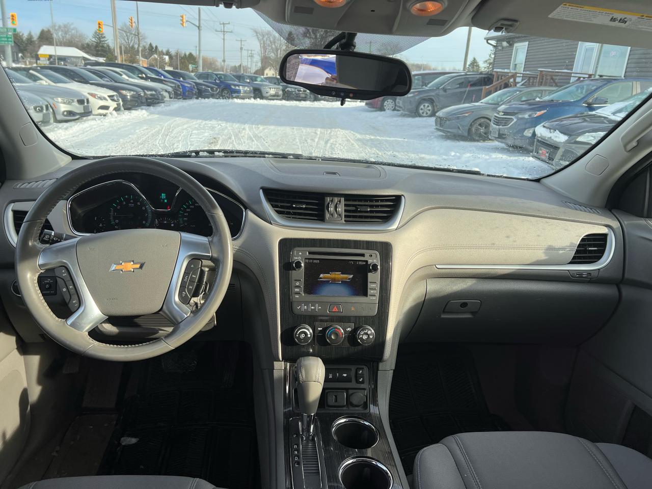 2015 Chevrolet Traverse LT Photo