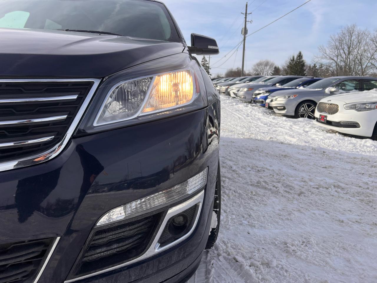 2015 Chevrolet Traverse LT Photo