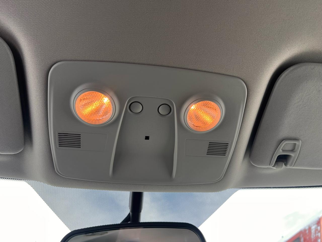 2015 Chevrolet Traverse LT Photo