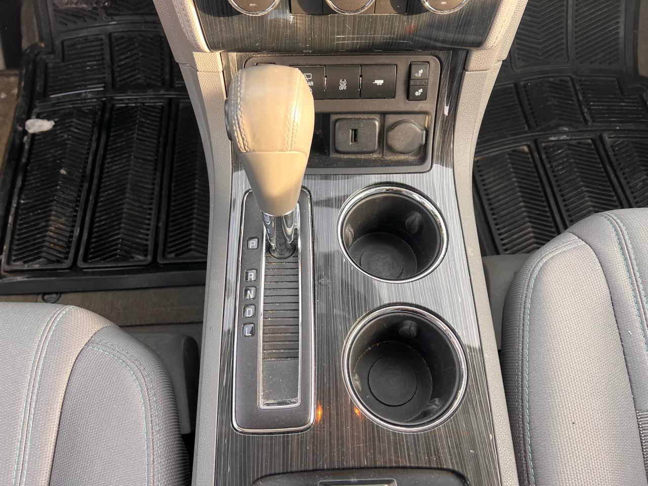 2015 Chevrolet Traverse LT Photo