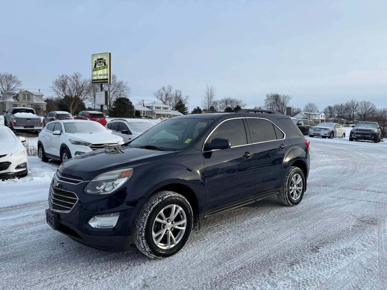 2017 Chevrolet Equinox LT Photo