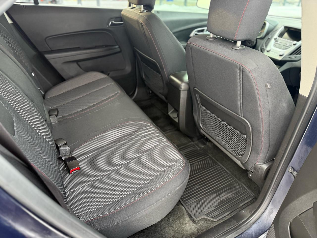 2017 Chevrolet Equinox LT Photo