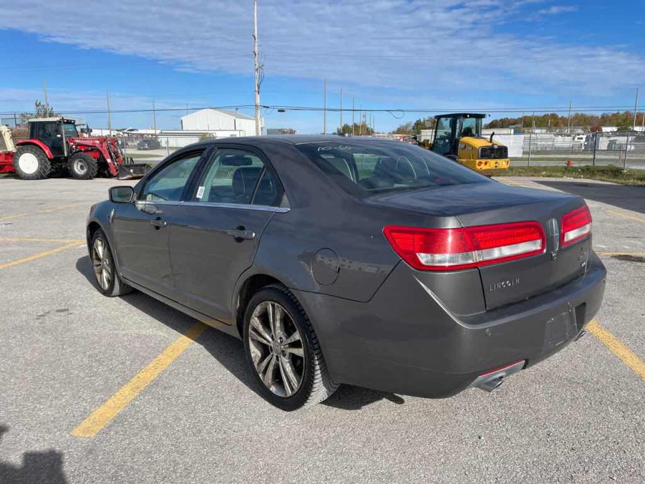 2011 Lincoln MKZ  Photo