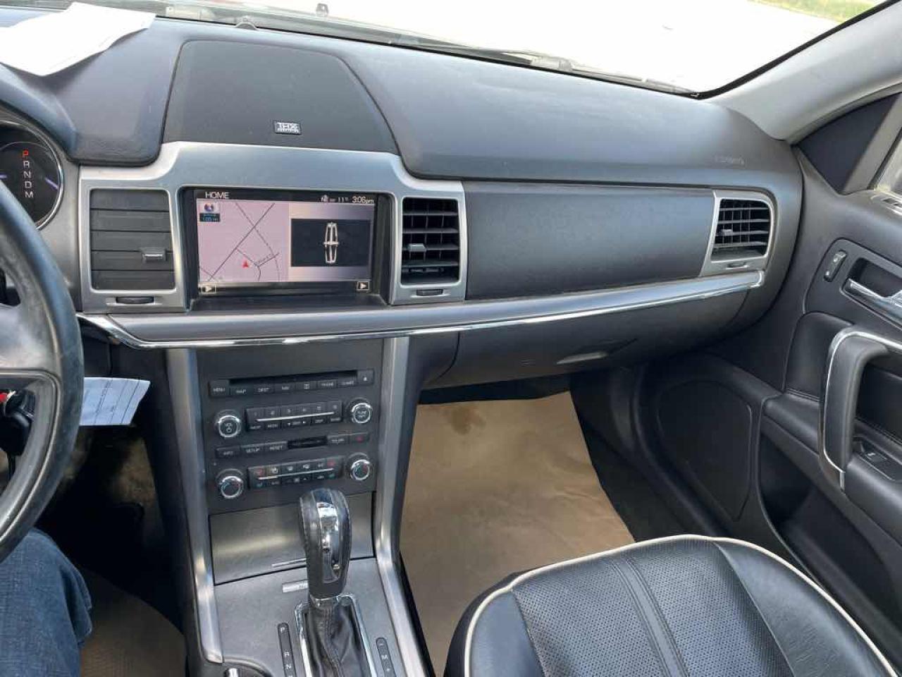 2011 Lincoln MKZ  Photo