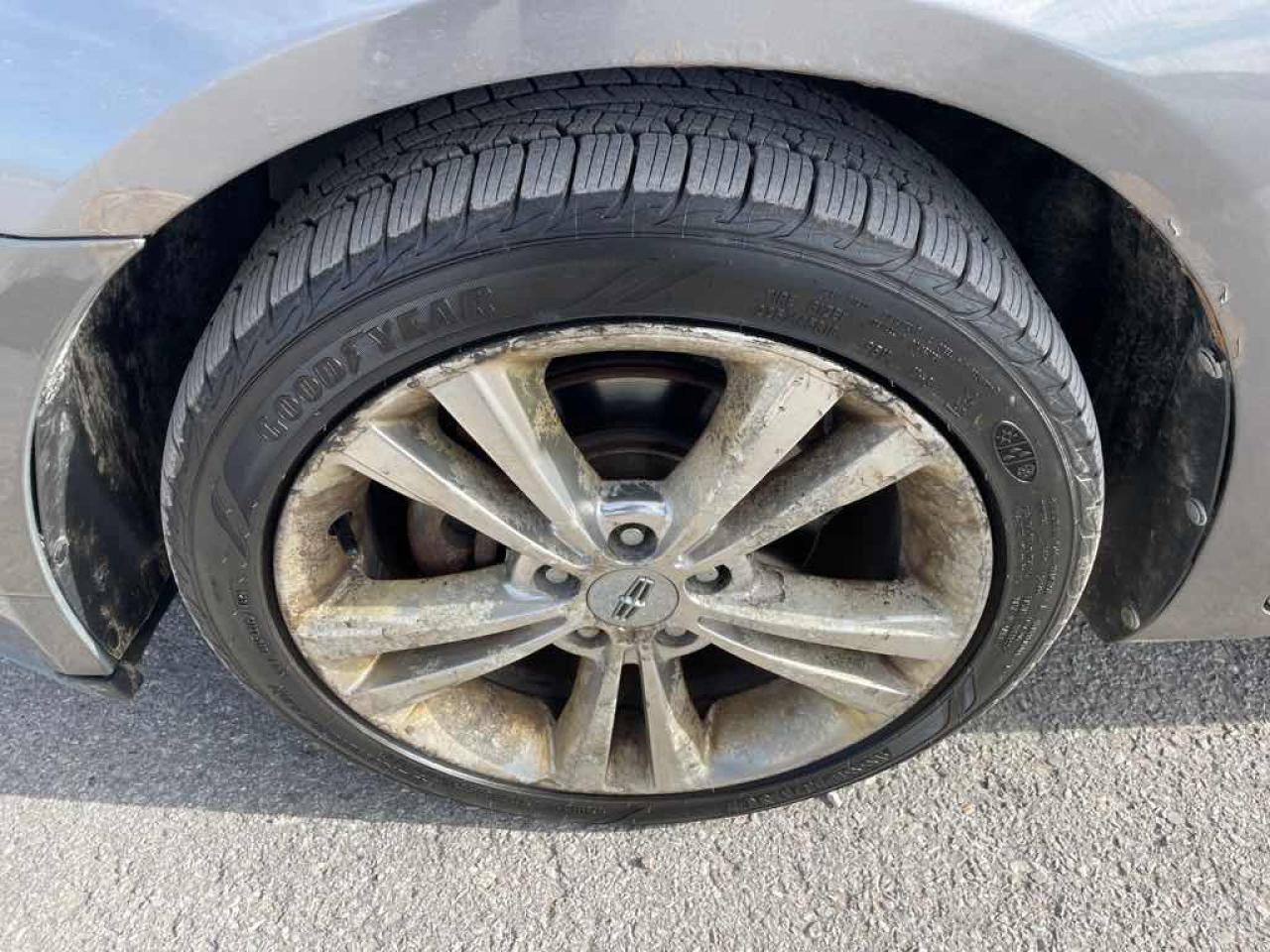 2011 Lincoln MKZ  Photo