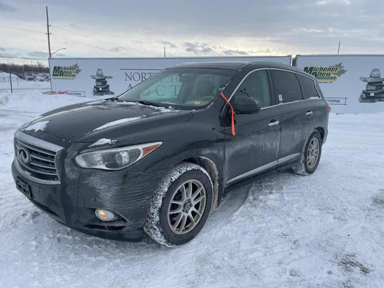 2013 Infiniti JX35  - Photo #1