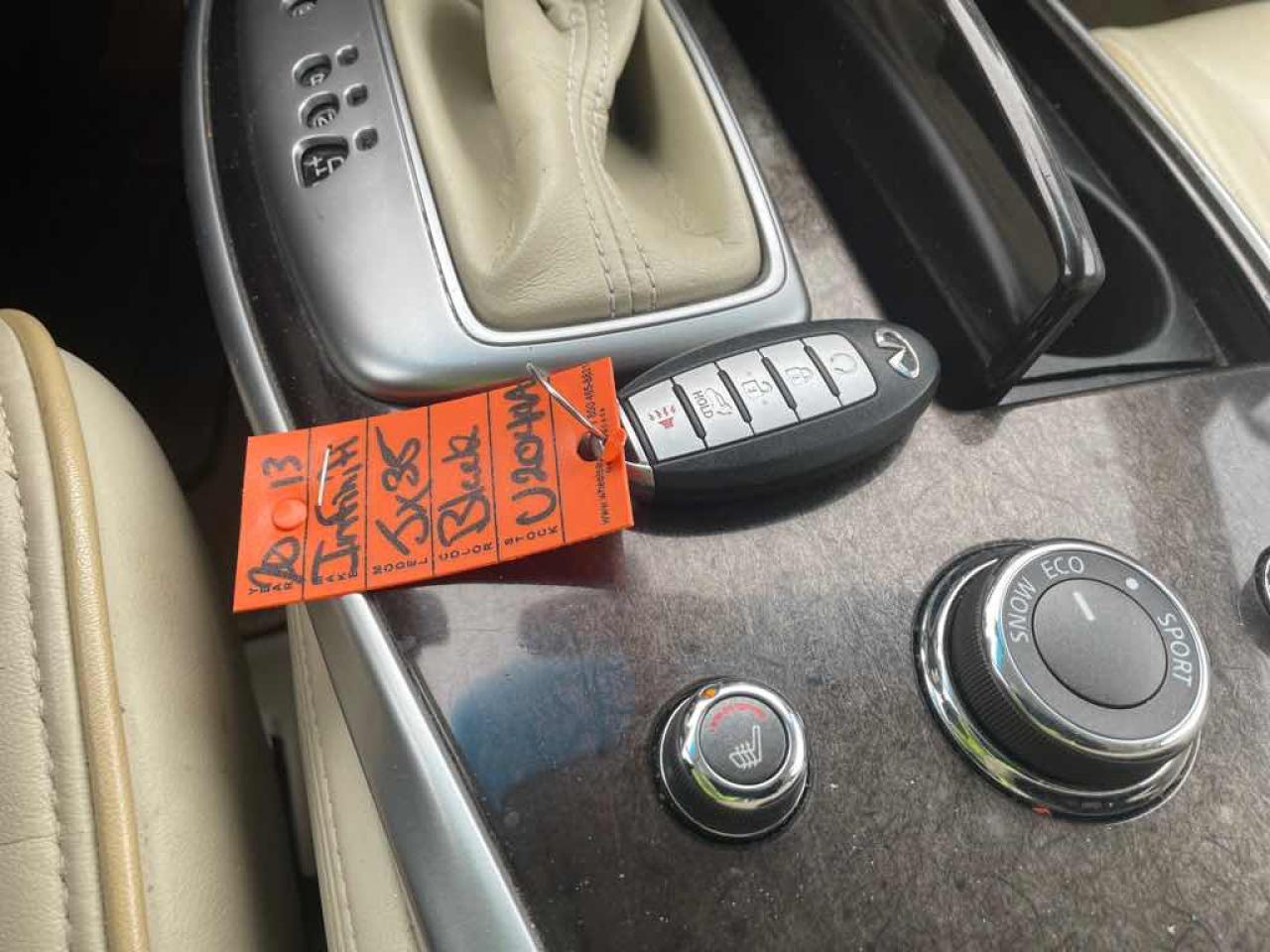 2013 Infiniti JX35  Photo