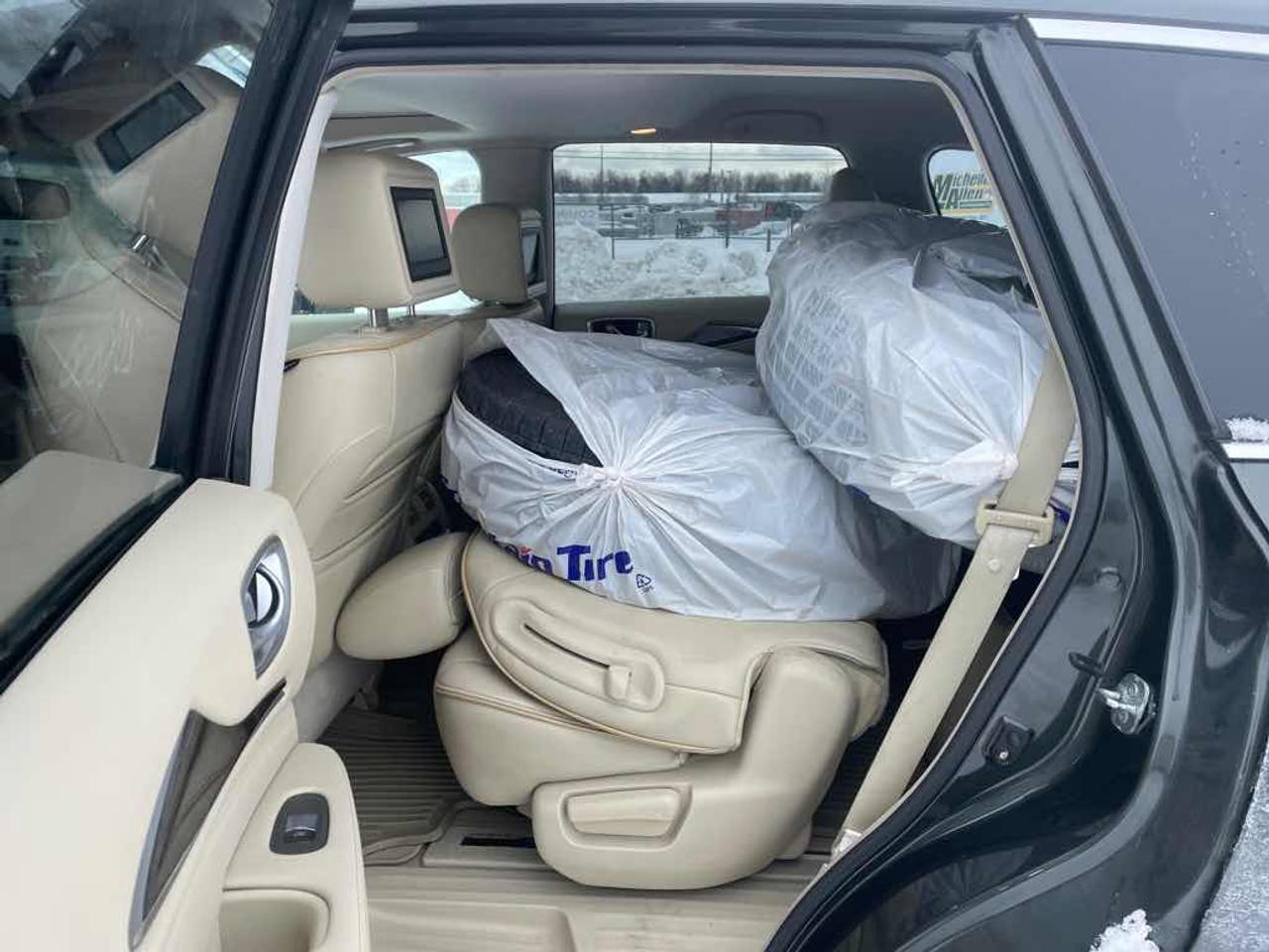 2013 Infiniti JX35  Photo
