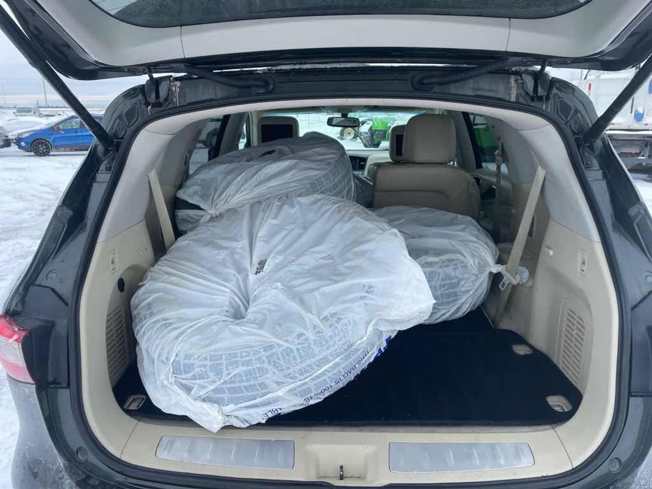 2013 Infiniti JX35  Photo