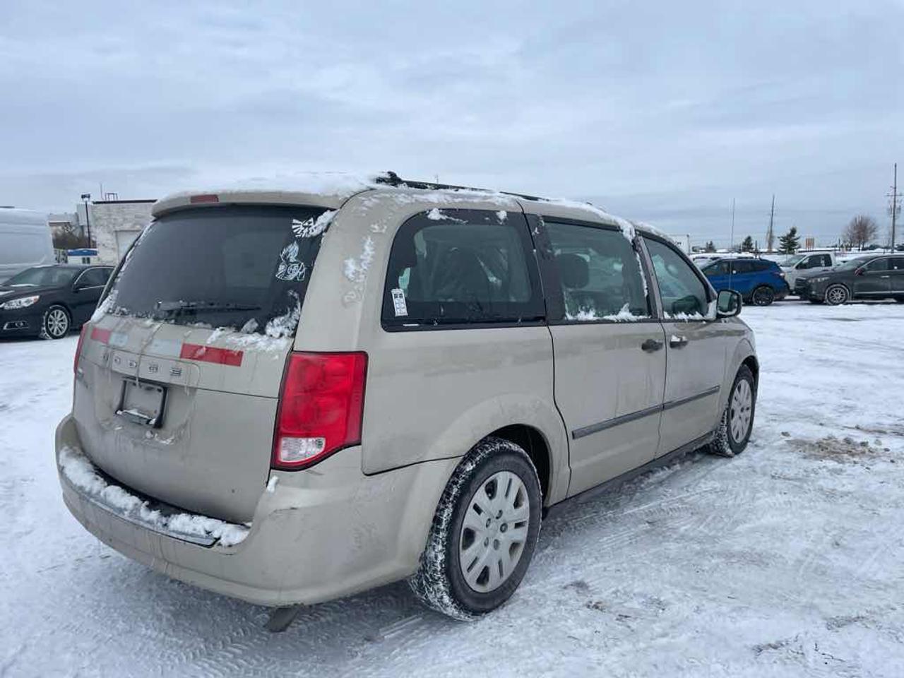 2016 Dodge Grand Caravan SE Photo