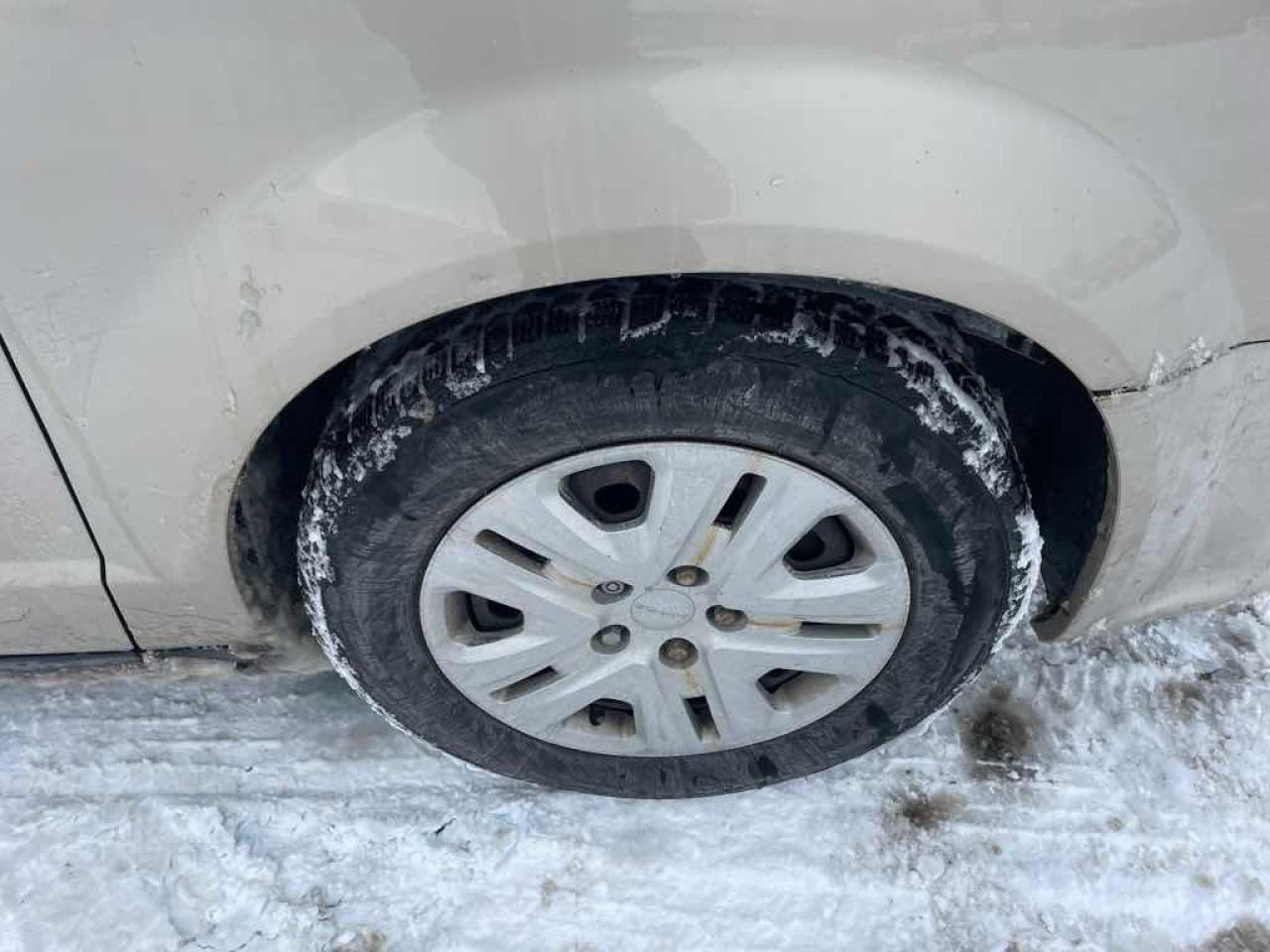 2016 Dodge Grand Caravan SE Photo