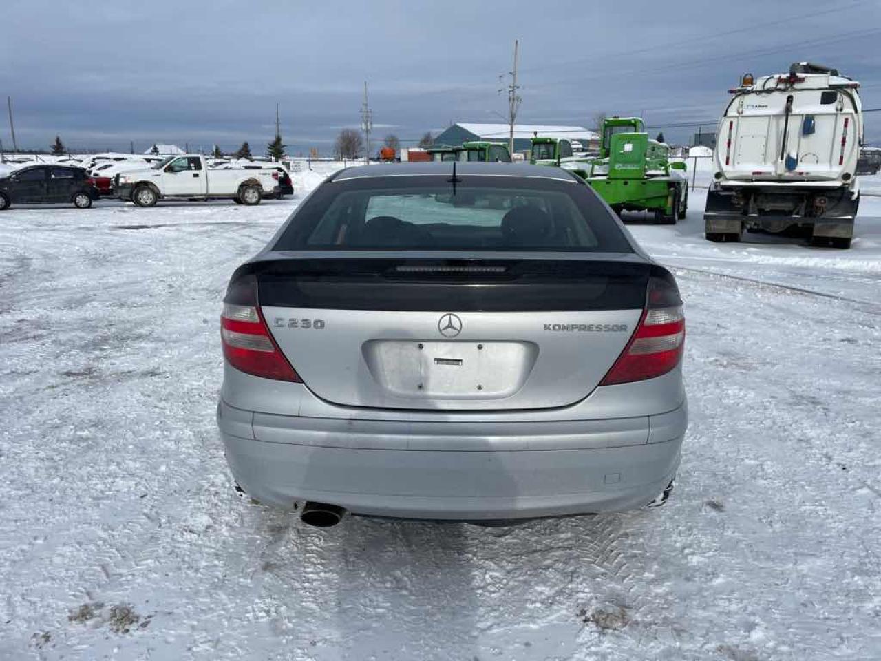 2005 Mercedes-Benz C-Class 230K SPORT COUPE Photo4