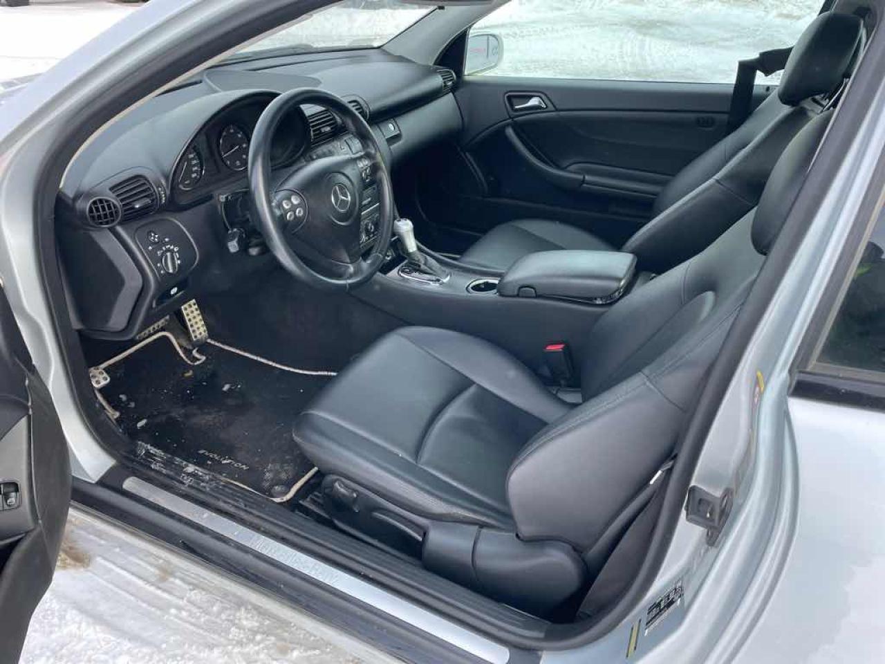 2005 Mercedes-Benz C-Class 230K SPORT COUPE Photo