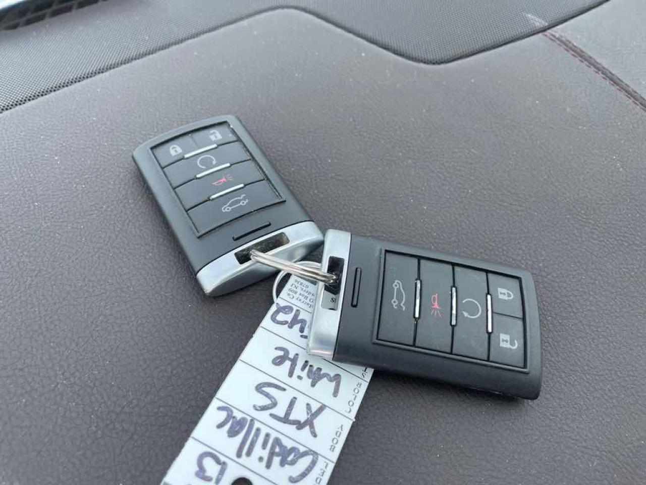 2013 Cadillac XTS PREMIUM COLLEC  Photo