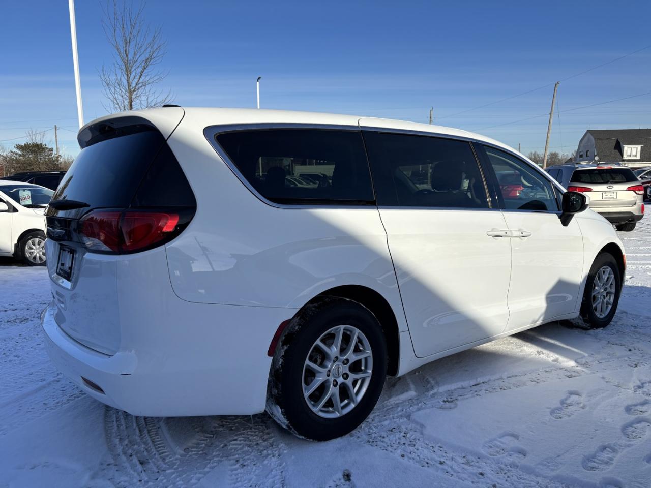 2022 Dodge Grand Caravan SXT Photo4