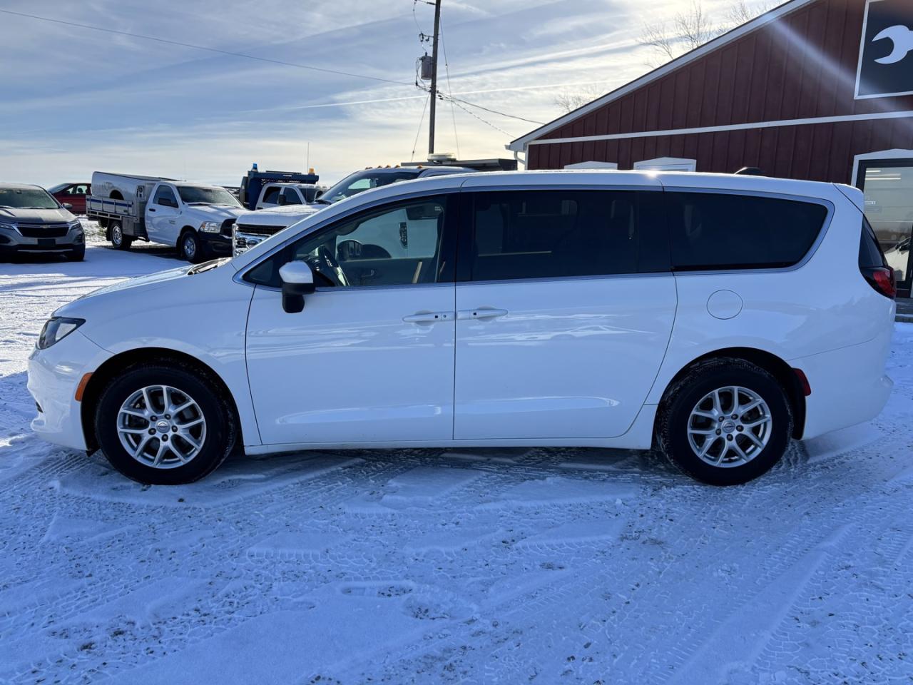 2022 Dodge Grand Caravan SXT ~NO ACCIDENTS~ Photo