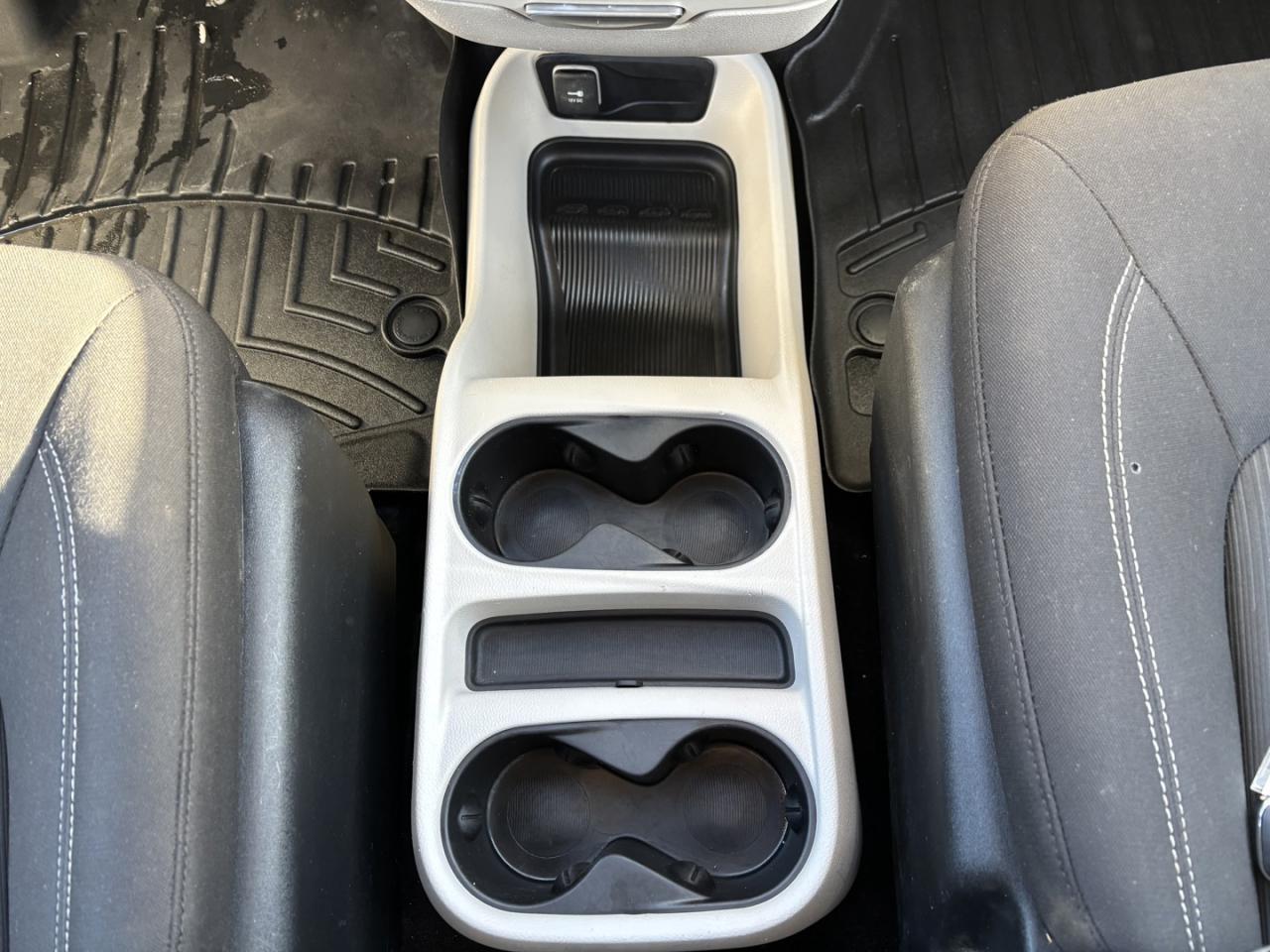 2022 Dodge Grand Caravan SXT ~NO ACCIDENTS~ Photo