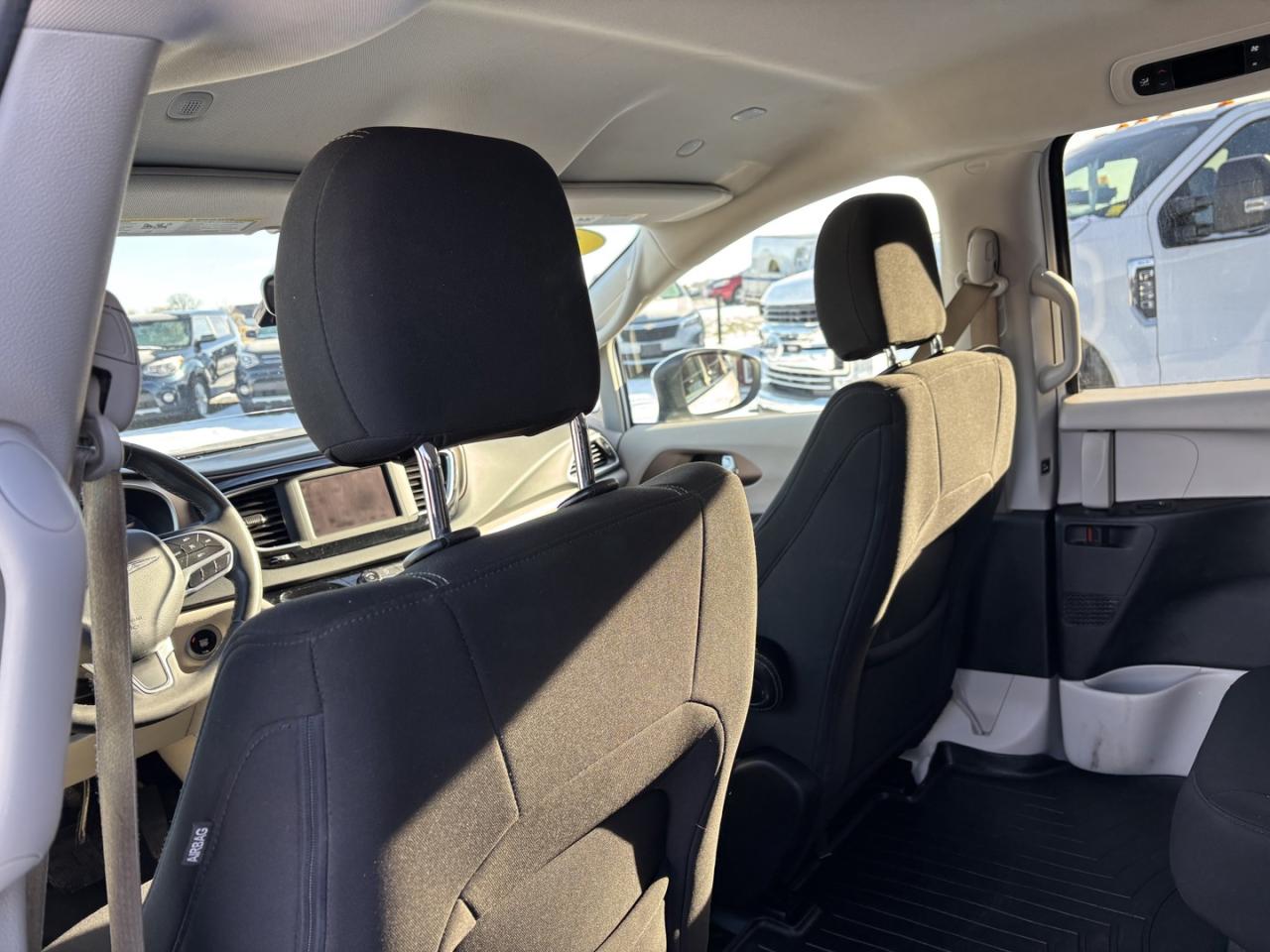 2022 Dodge Grand Caravan SXT ~NO ACCIDENTS~ Photo