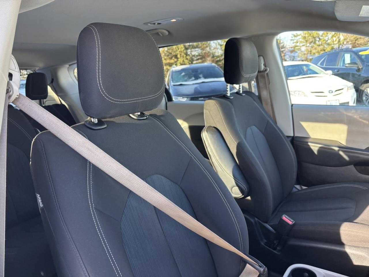 2022 Dodge Grand Caravan SXT ~NO ACCIDENTS~ Photo