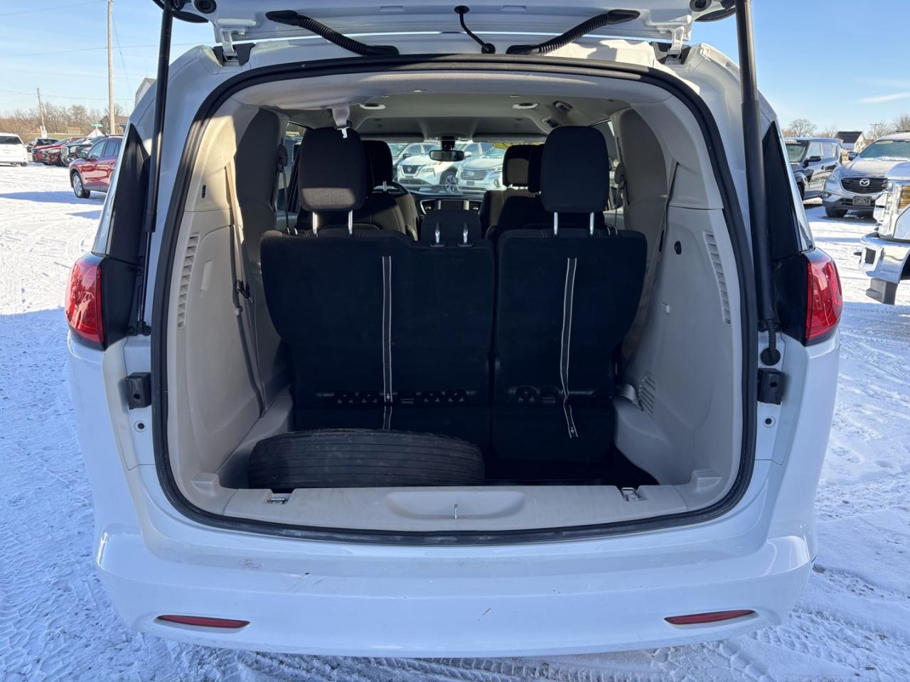 2022 Dodge Grand Caravan SXT ~NO ACCIDENTS~ Photo