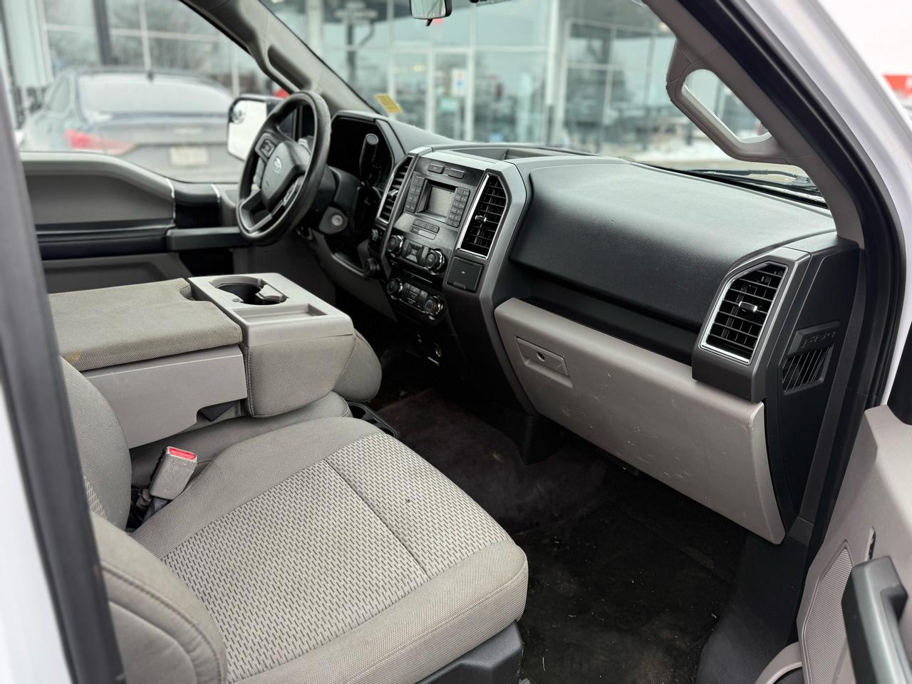 2016 Ford F-150 XLT Photo