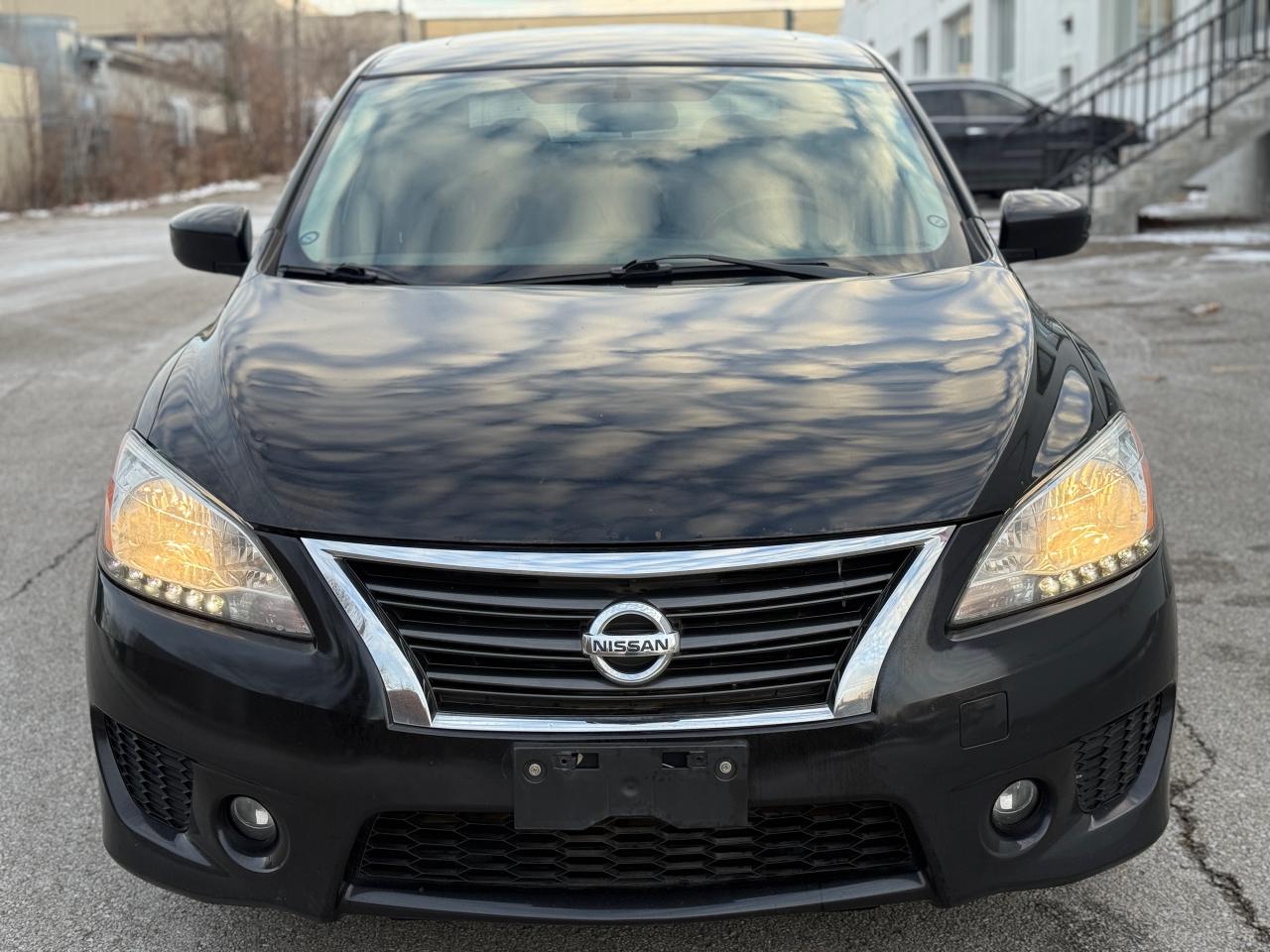 2013 Nissan Sentra SR - Photo #2