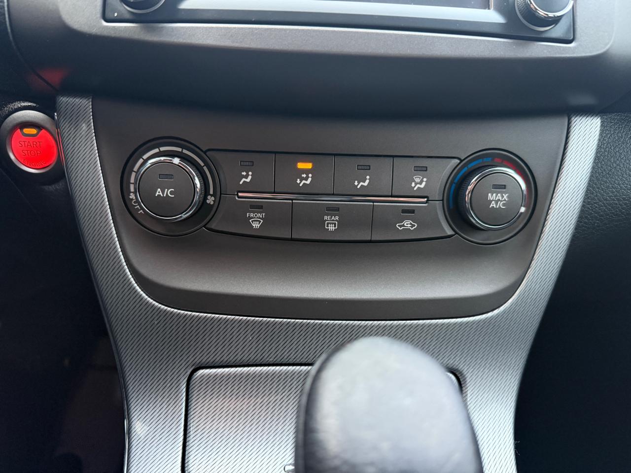 2013 Nissan Sentra SR - Photo #17