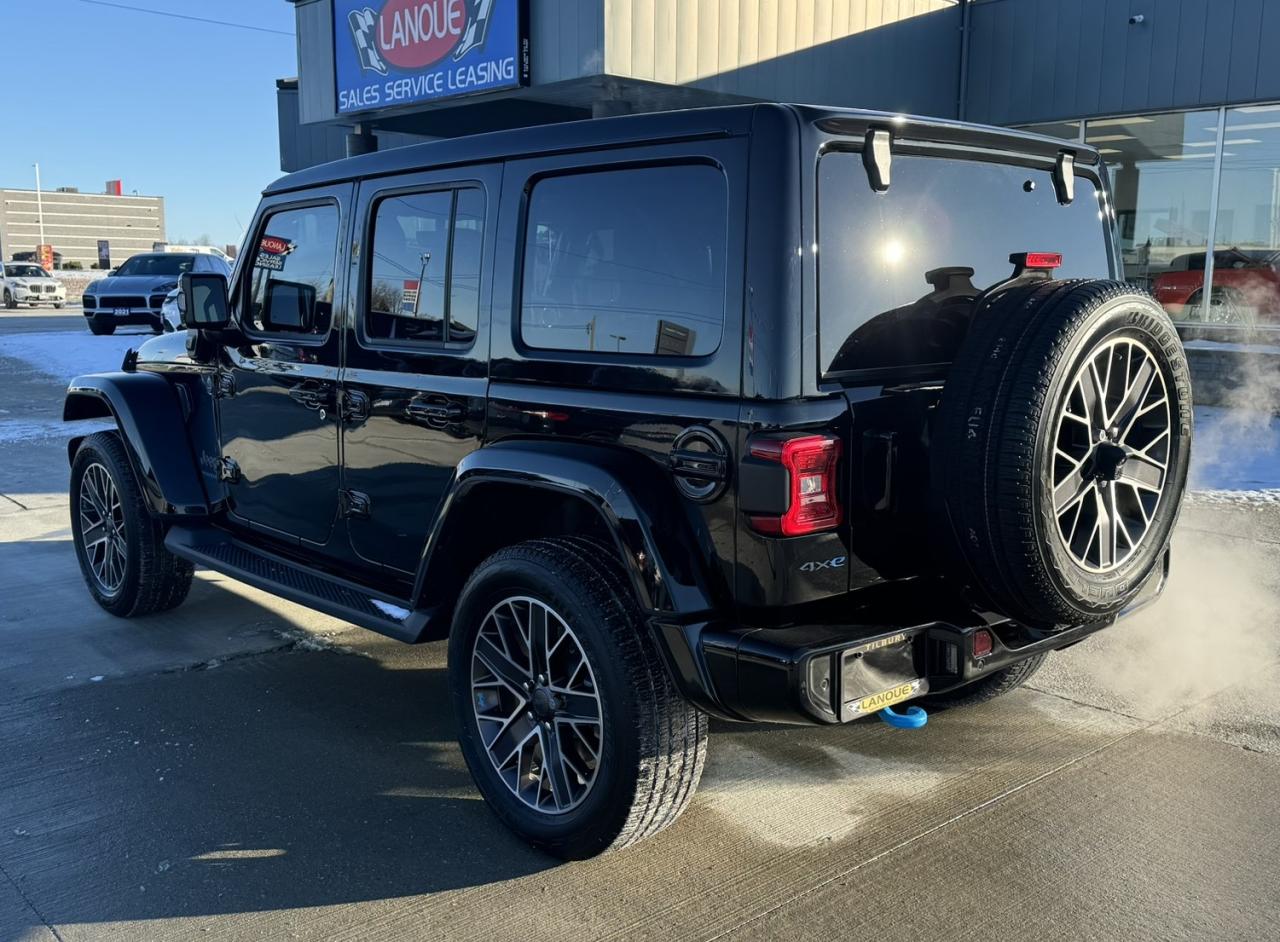 2023 Jeep Wrangler High Altitude 4 Door 4x4 SKY Power TOP! Photo