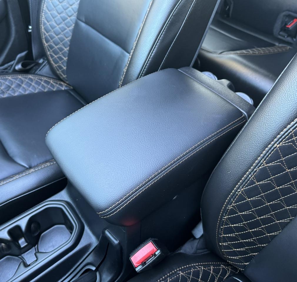 2023 Jeep Wrangler High Altitude 4 Door 4x4 SKY Power TOP! Photo