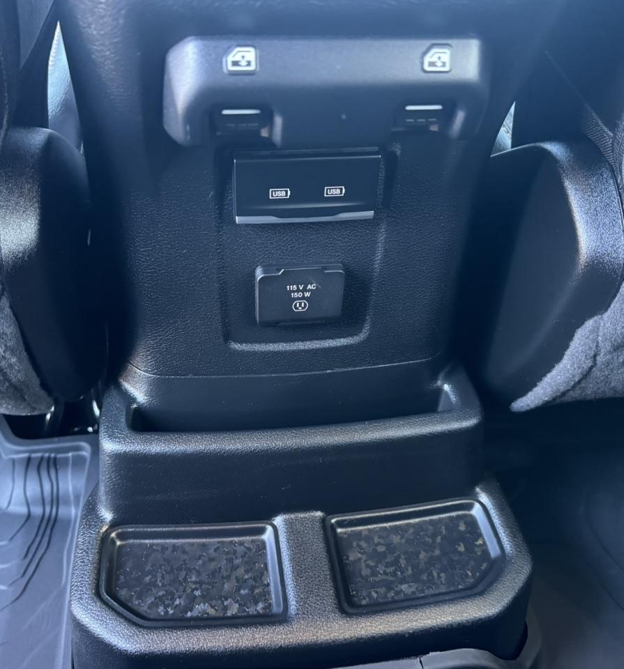 2023 Jeep Wrangler High Altitude 4 Door 4x4 SKY Power TOP! Photo