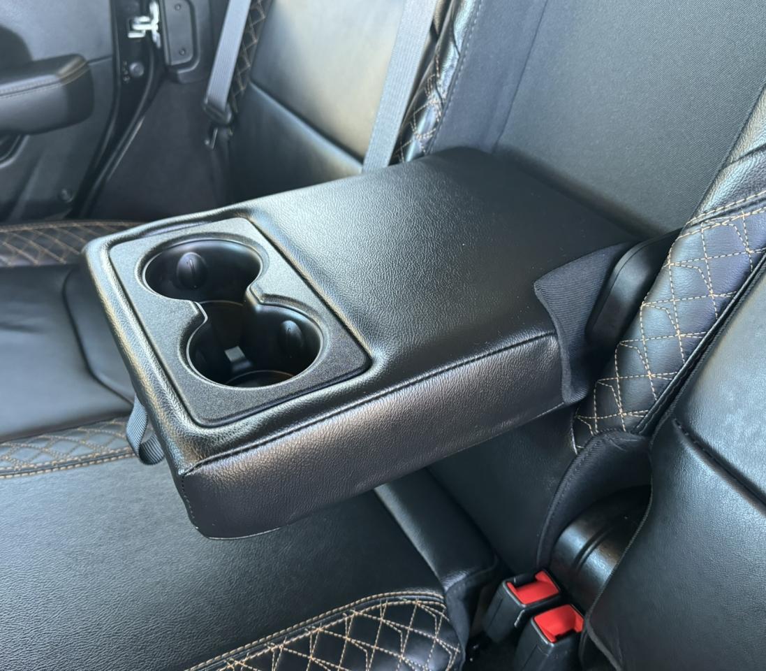 2023 Jeep Wrangler High Altitude 4 Door 4x4 SKY Power TOP! Photo