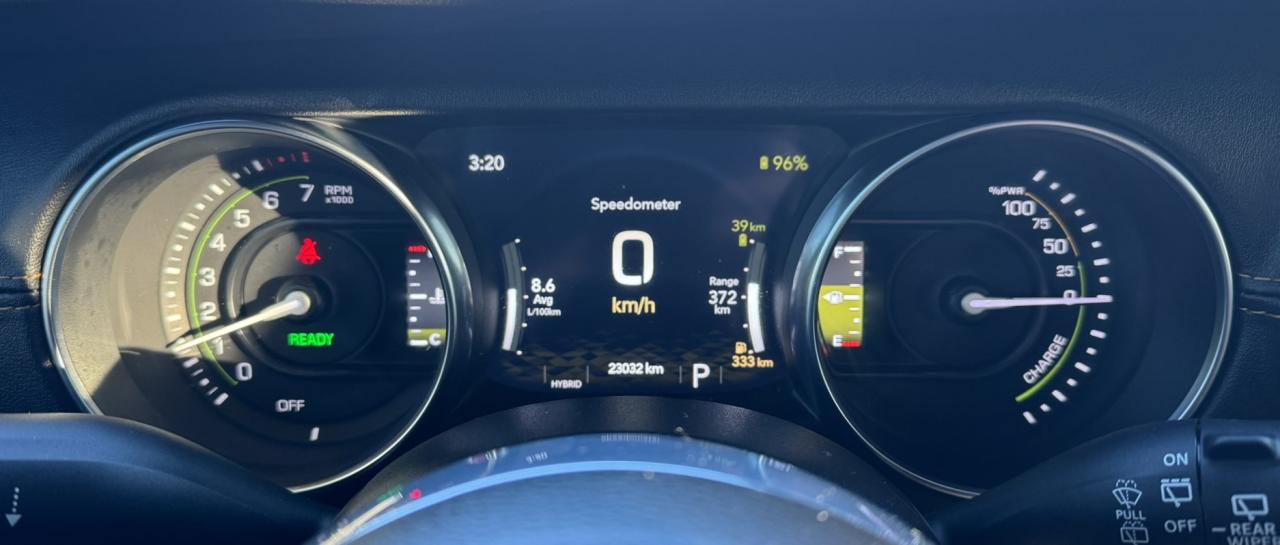 2023 Jeep Wrangler High Altitude 4 Door 4x4 SKY Power TOP! Photo