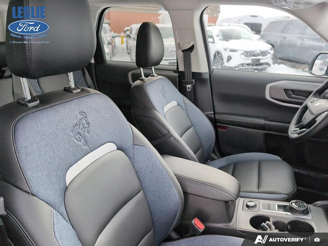 2025 Ford Bronco Sport Outer Banks 4x4 Photo