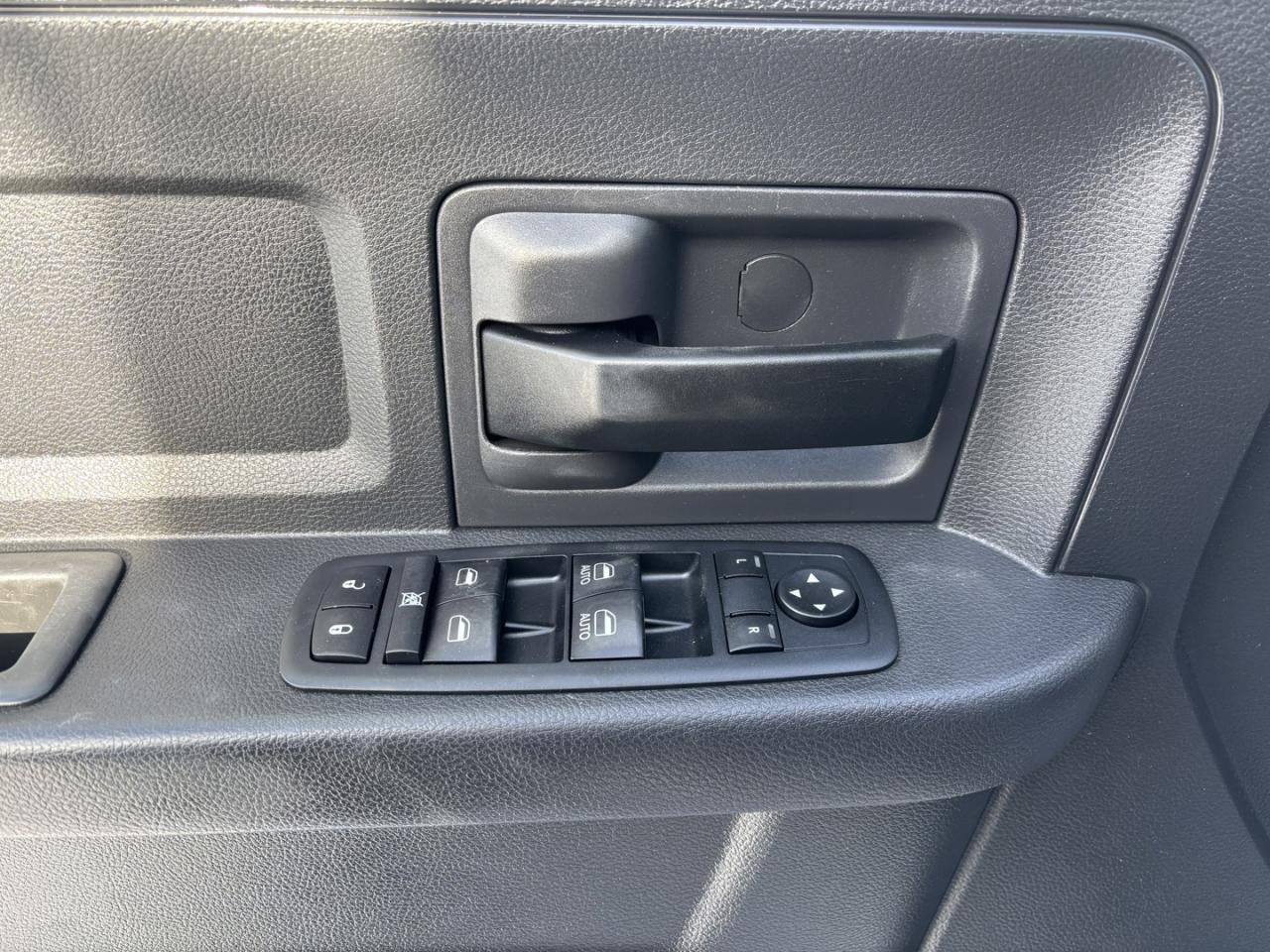 2012 Dodge Ram 4500 ~DIESEL~4X4~LOW MILEAGE~ Photo