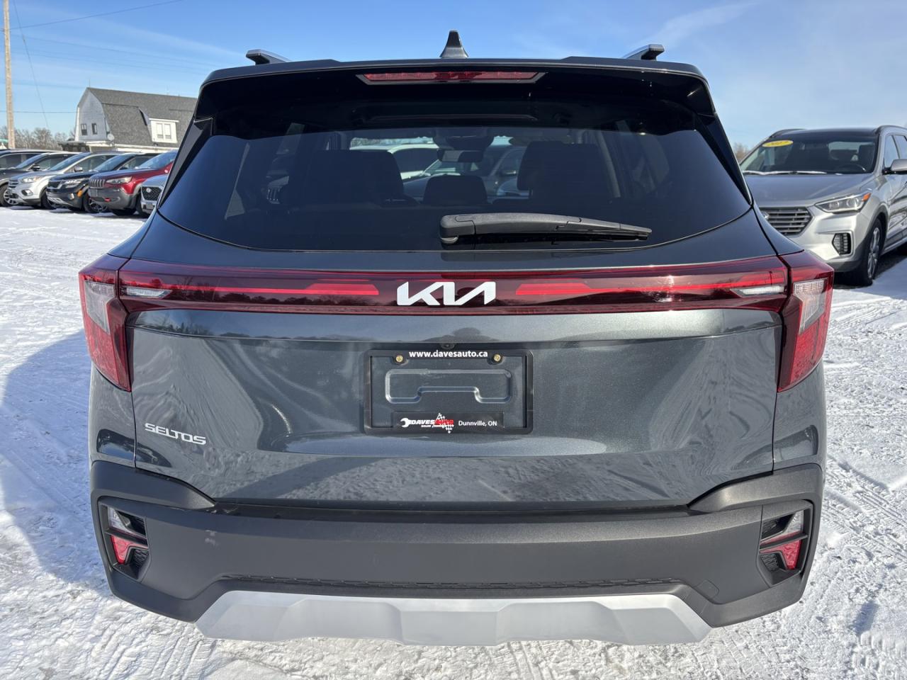 2024 Kia Seltos LX No Accidents! Photo3