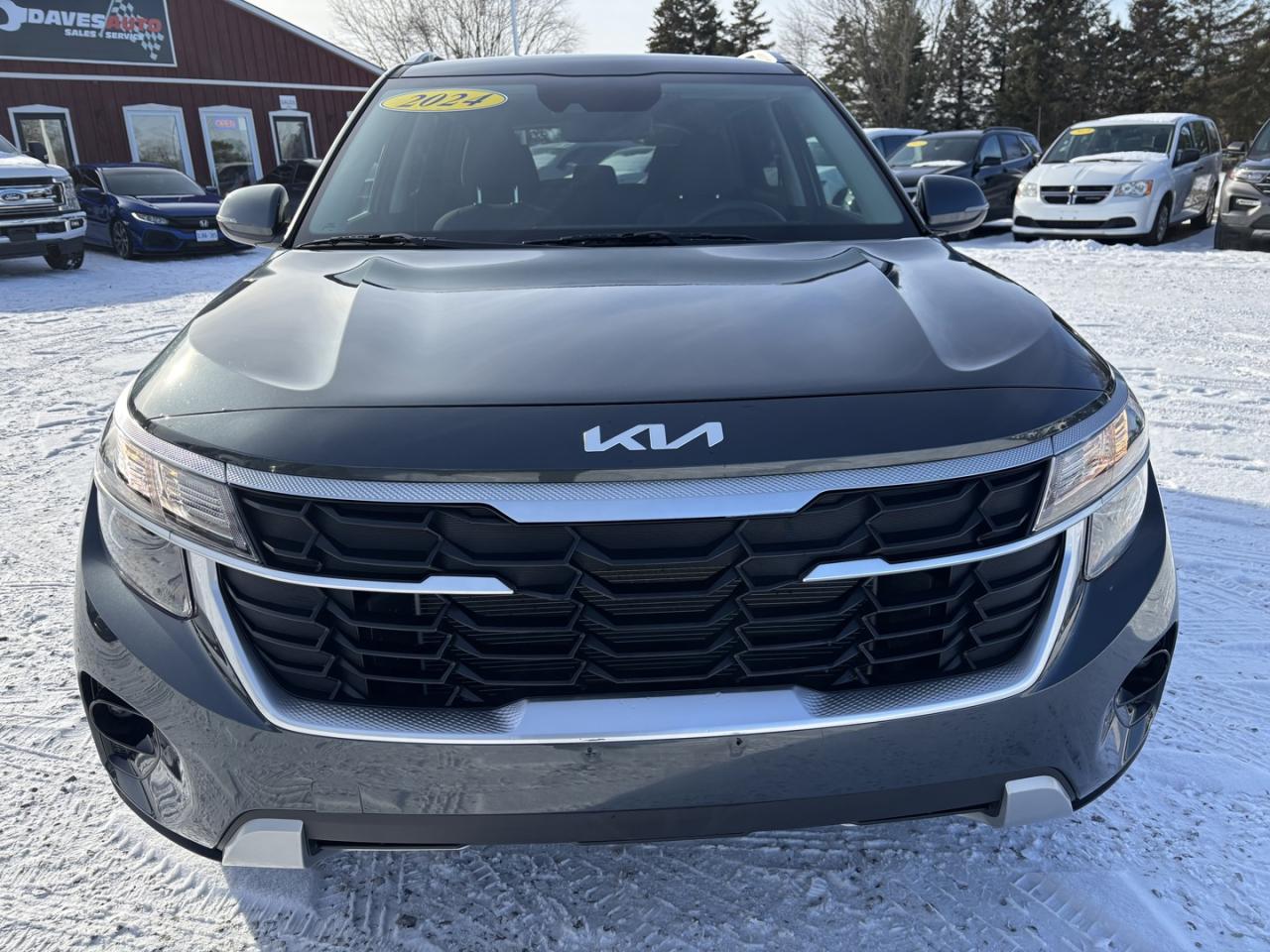 2024 Kia Seltos LX No Accidents! Photo