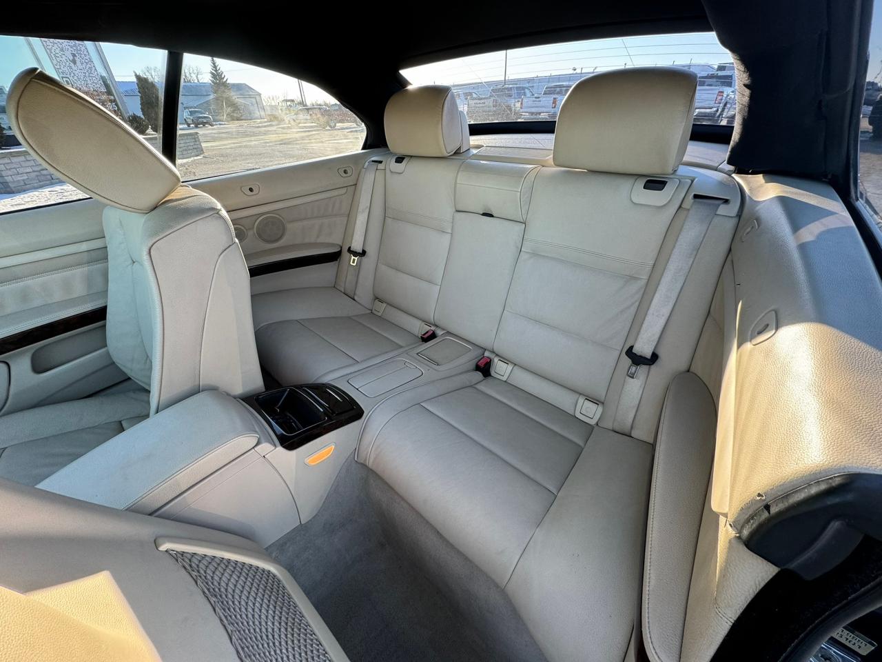 2008 BMW 3 Series 2dr Cabriolet 335i RWD Photo