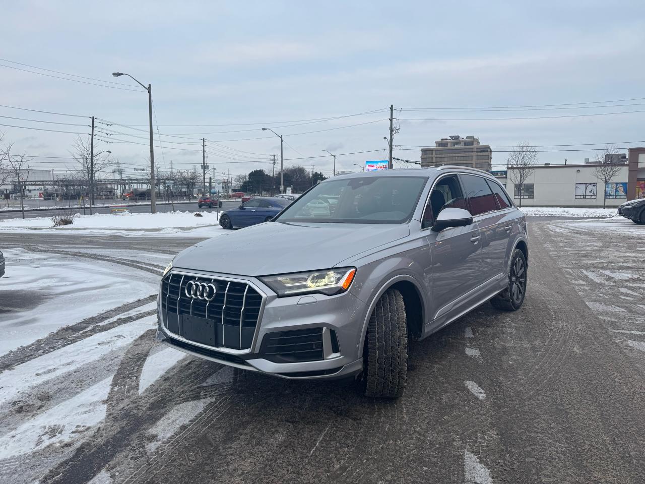 2021 Audi Q7 PROGRESSIV AWD 7 PASS NAVI LEATHER PAN/ROOF B/SPOT Photo2