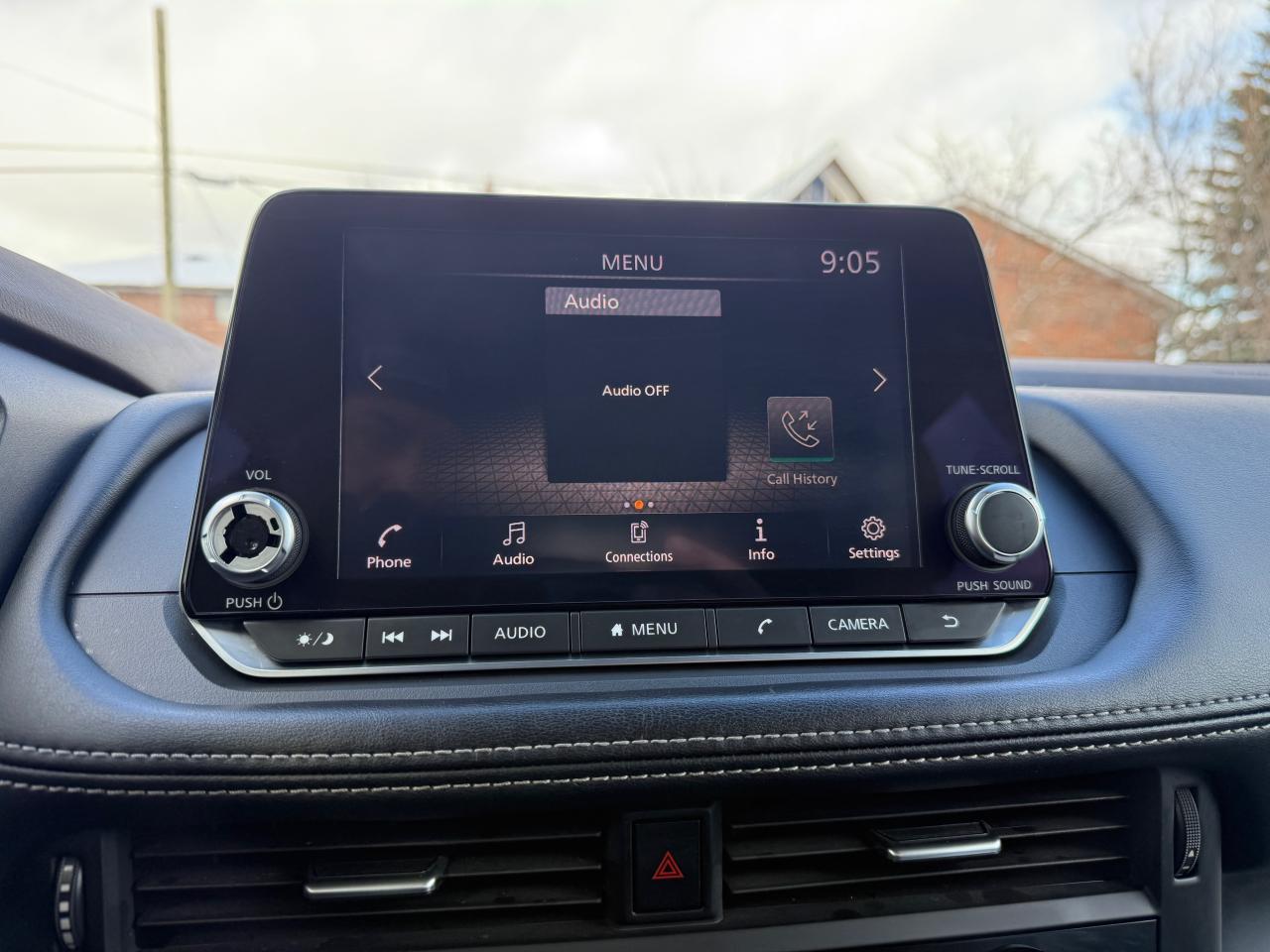 2022 Nissan Rogue S - Photo #15