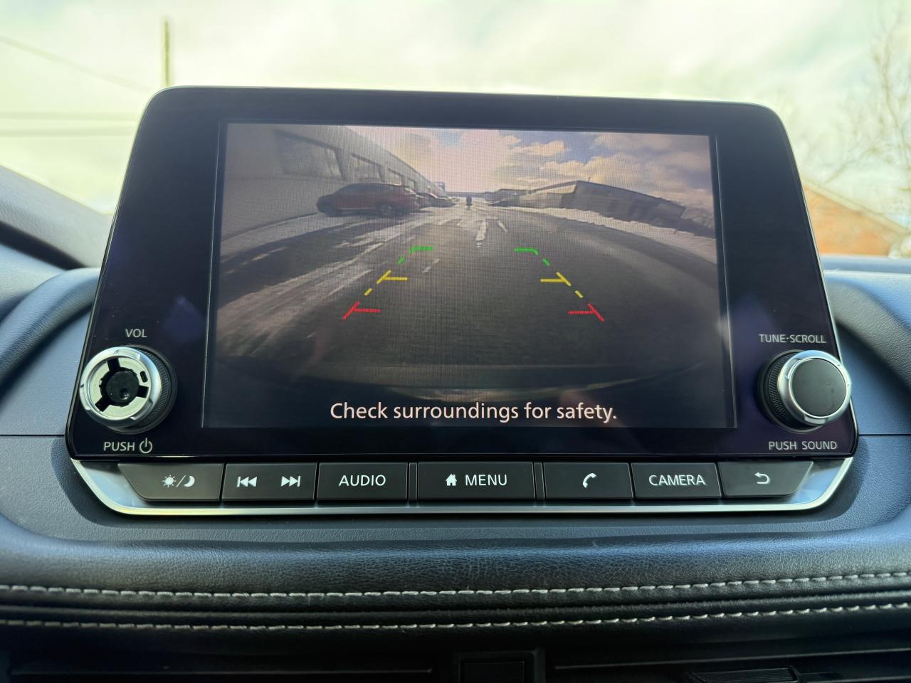 2022 Nissan Rogue S - Photo #14