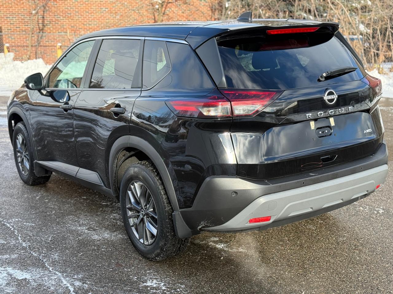 2022 Nissan Rogue S - Photo #7